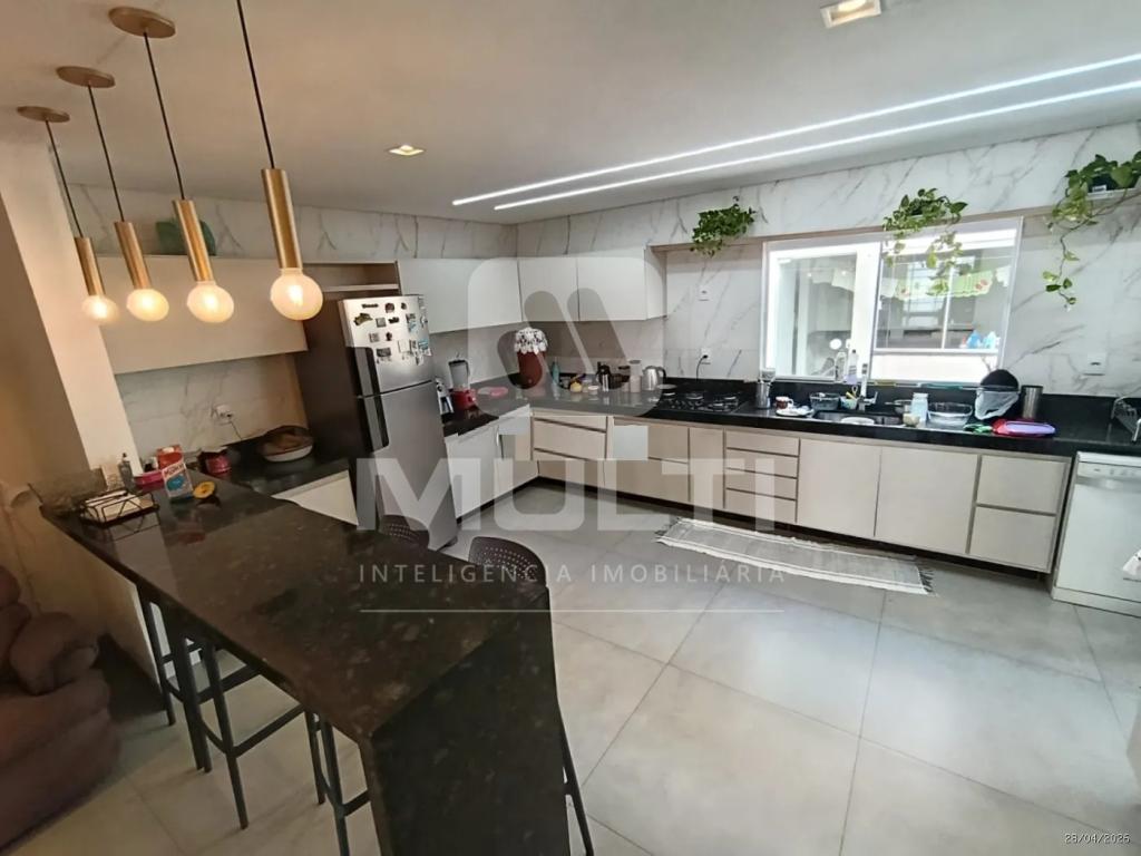 Casa, 3 quartos, 158 m² - Foto 10