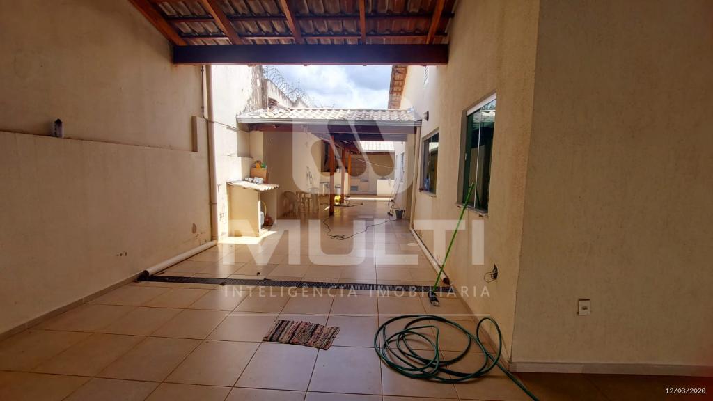 Casa, 3 quartos, 290 m² - Foto 4