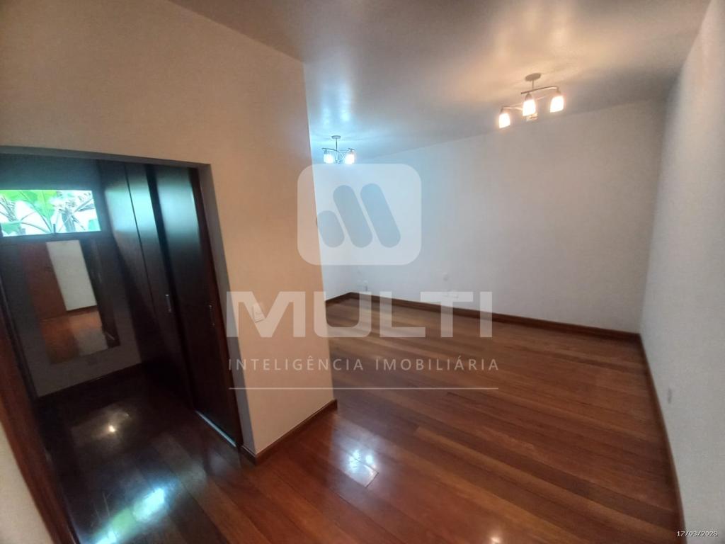 Casa, 3 quartos, 323 m² - Foto 12