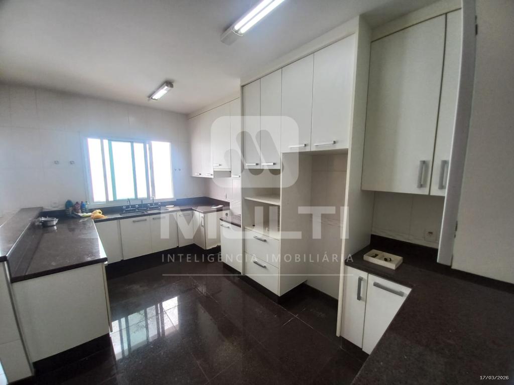 Casa, 3 quartos, 323 m² - Foto 27