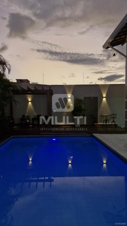 Casa, 4 quartos, 360 m² - Foto 3