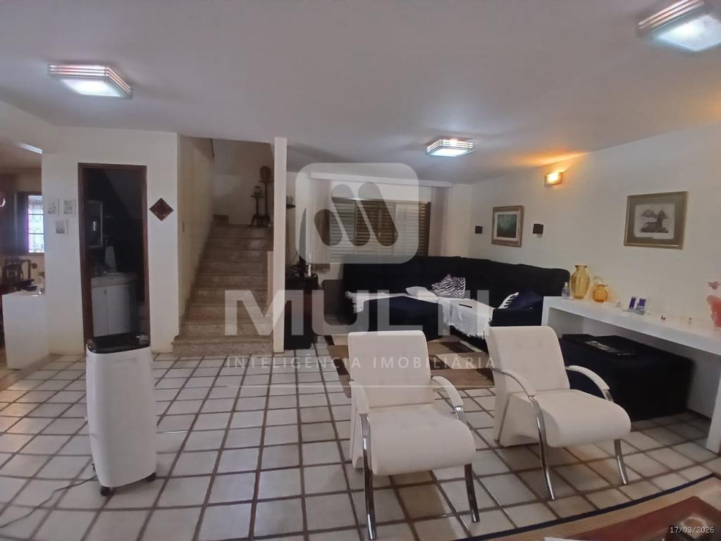 Casa, 4 quartos, 364 m² - Foto 2