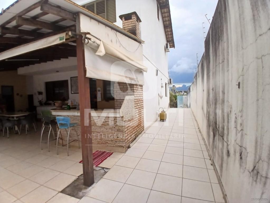 Casa, 4 quartos, 364 m² - Foto 32