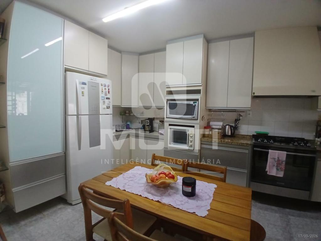 Casa, 4 quartos, 364 m² - Foto 42