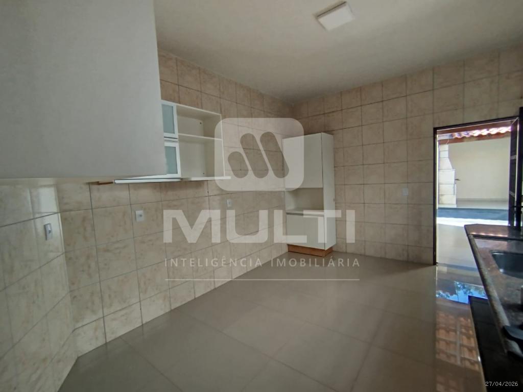 Casa, 3 quartos, 260 m² - Foto 12