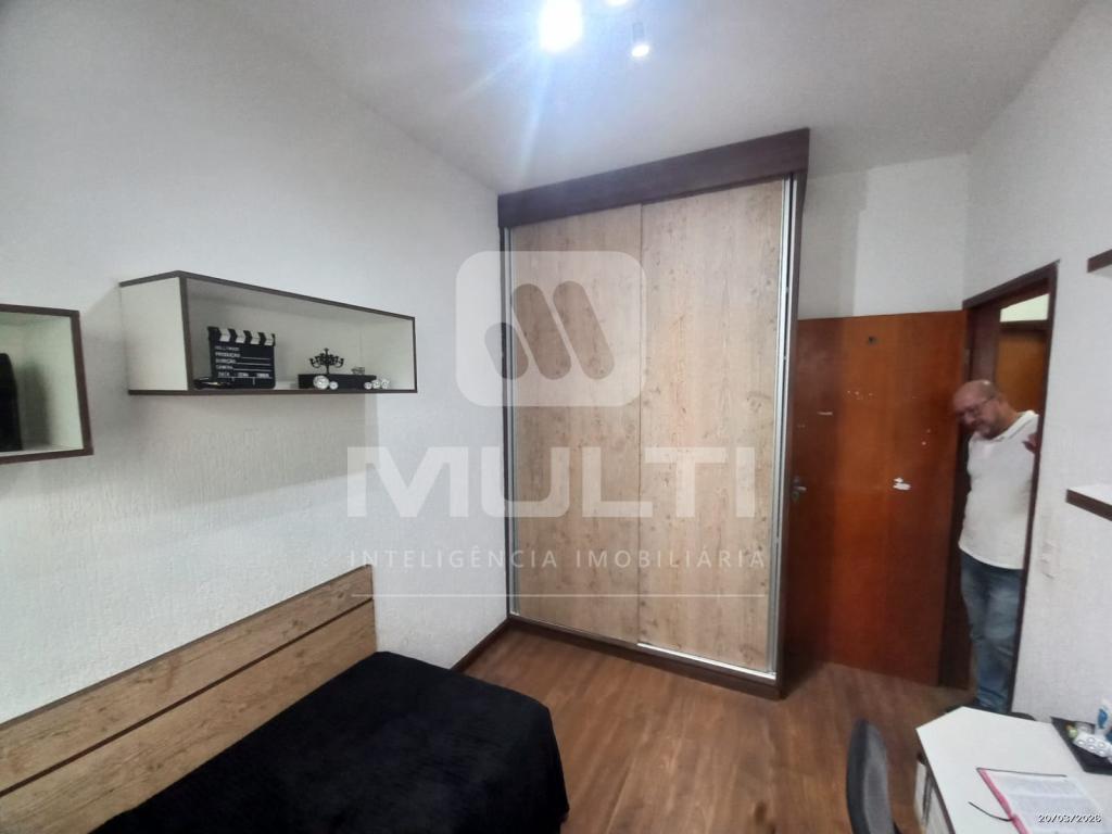 Casa, 3 quartos, 230 m² - Foto 11