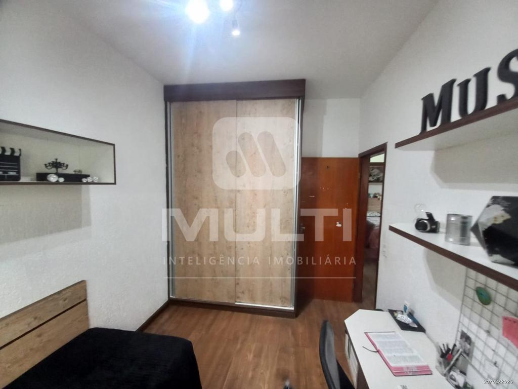 Casa, 3 quartos, 230 m² - Foto 13