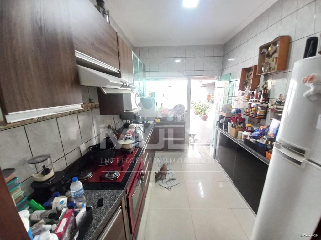 Casa, 3 quartos, 230 m² - Foto 16