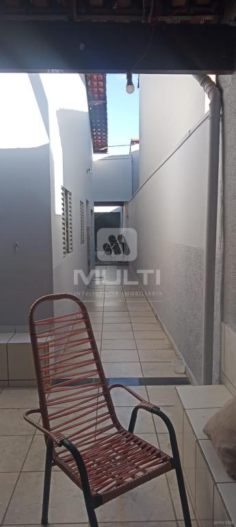 Casa, 4 quartos, 190 m² - Foto 2