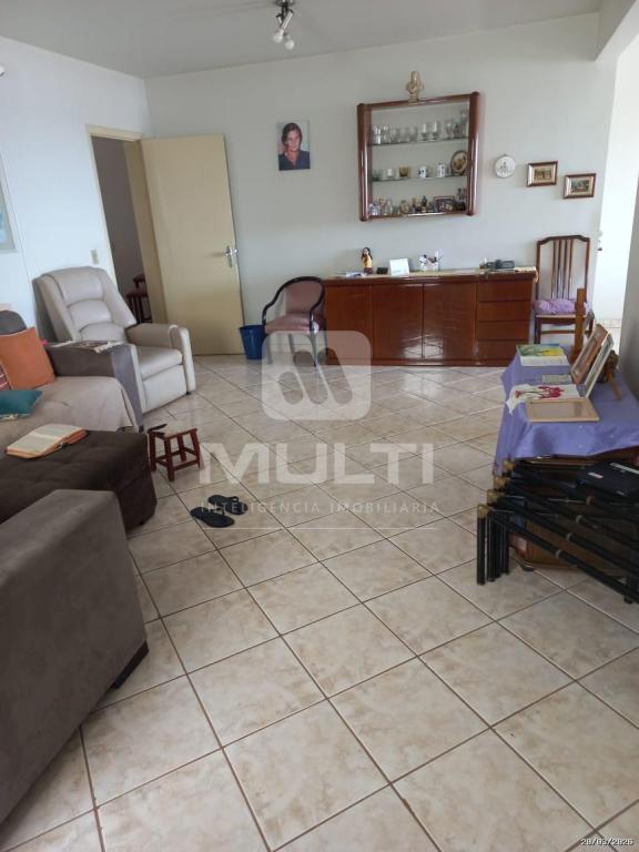 Apartamento, 4 quartos, 210 m² - Foto 2