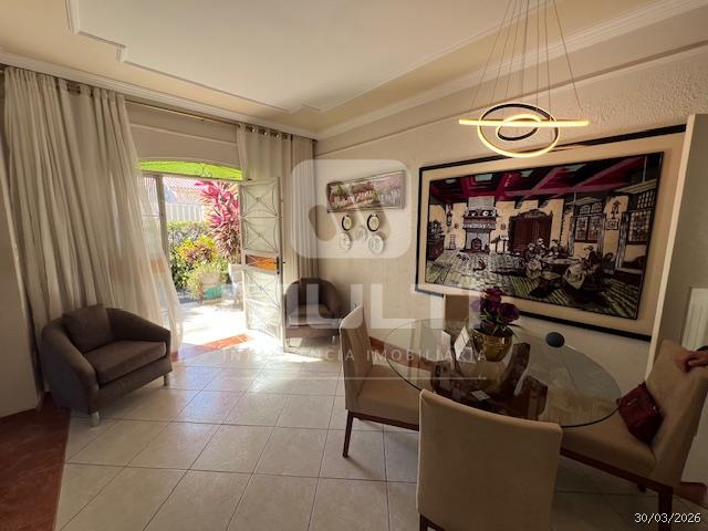 Casa, 3 quartos, 244 m² - Foto 8
