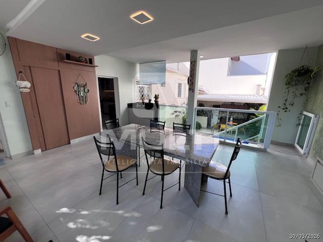 Casa, 3 quartos, 244 m² - Foto 18