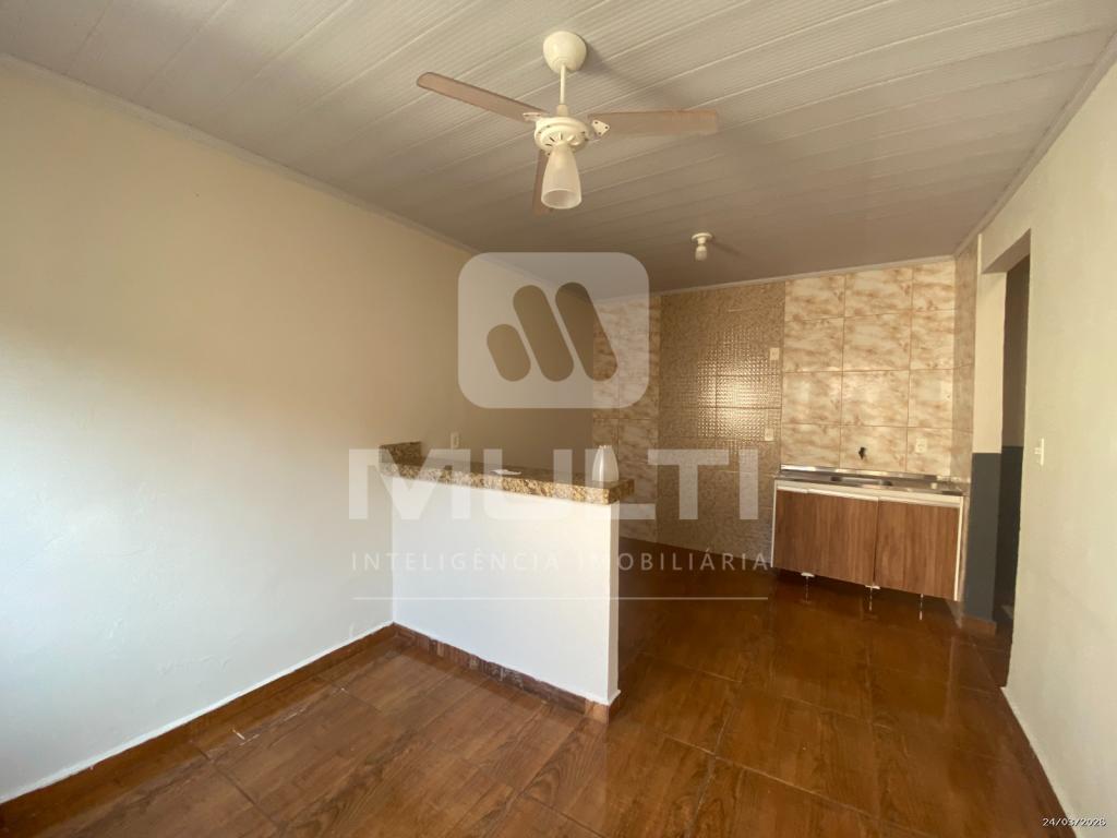 Casa, 5 quartos, 194 m² - Foto 3
