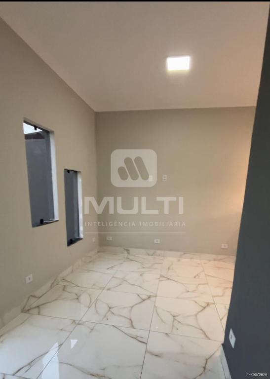 Casa, 3 quartos, 60 m² - Foto 1