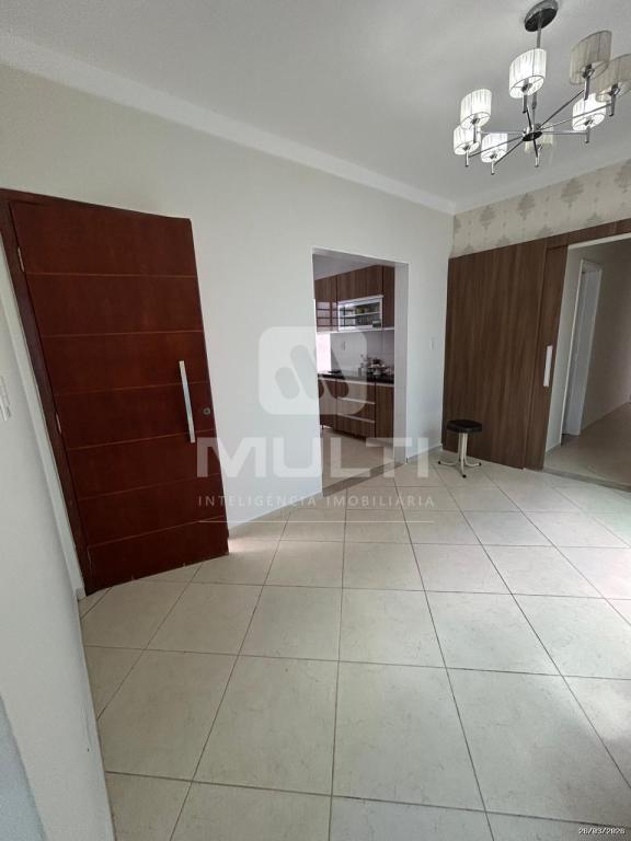 Casa, 3 quartos, 175 m² - Foto 1