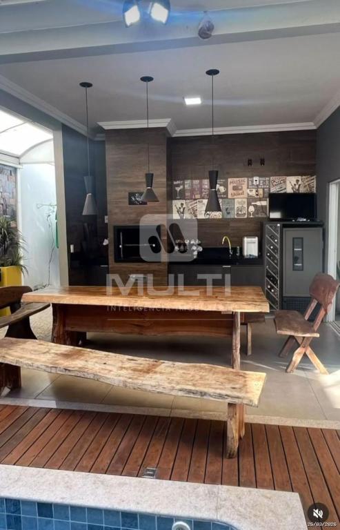 Casa, 3 quartos, 189 m² - Foto 15