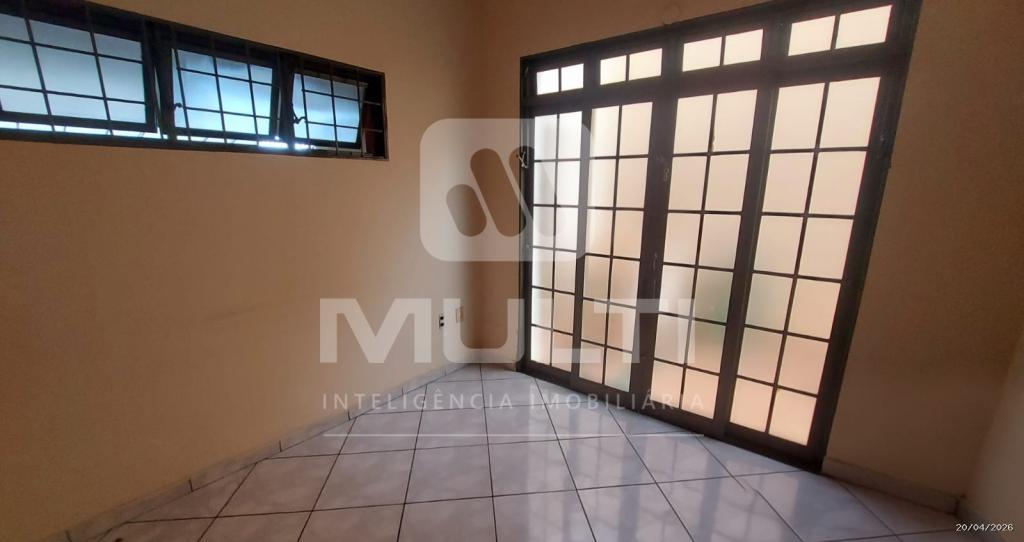Casa, 4 quartos, 312 m² - Foto 1