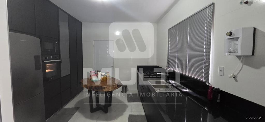 Casa, 3 quartos, 192 m² - Foto 14