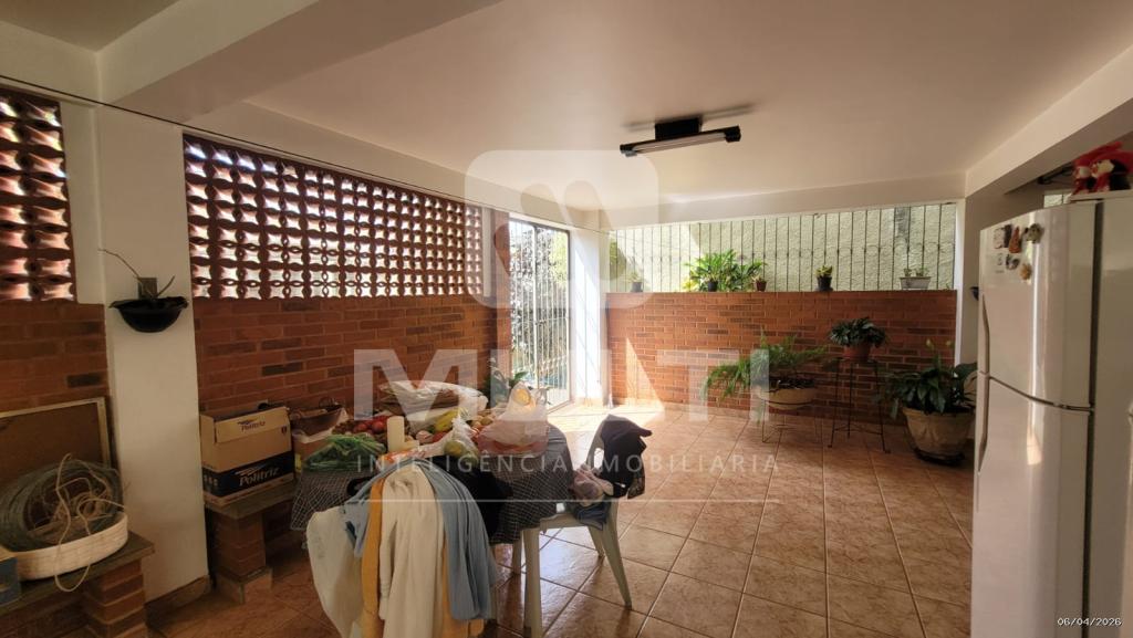 Casa, 5 quartos, 300 m² - Foto 9