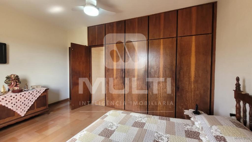 Casa, 5 quartos, 300 m² - Foto 11