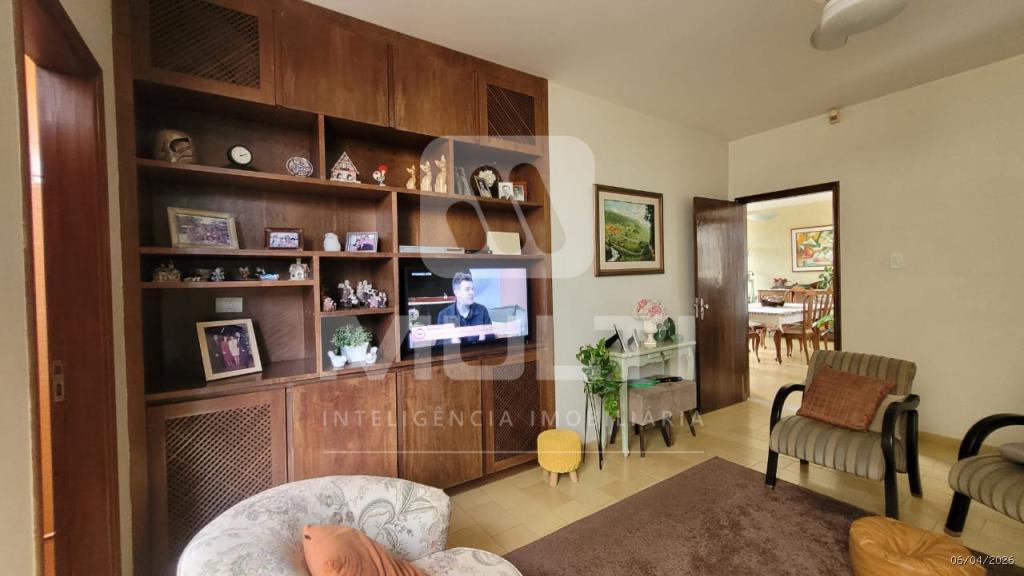 Casa, 5 quartos, 300 m² - Foto 25
