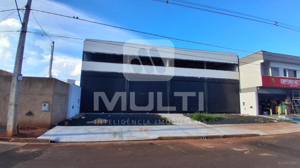 Casa, 1 quarto, 247 m² - Foto 3