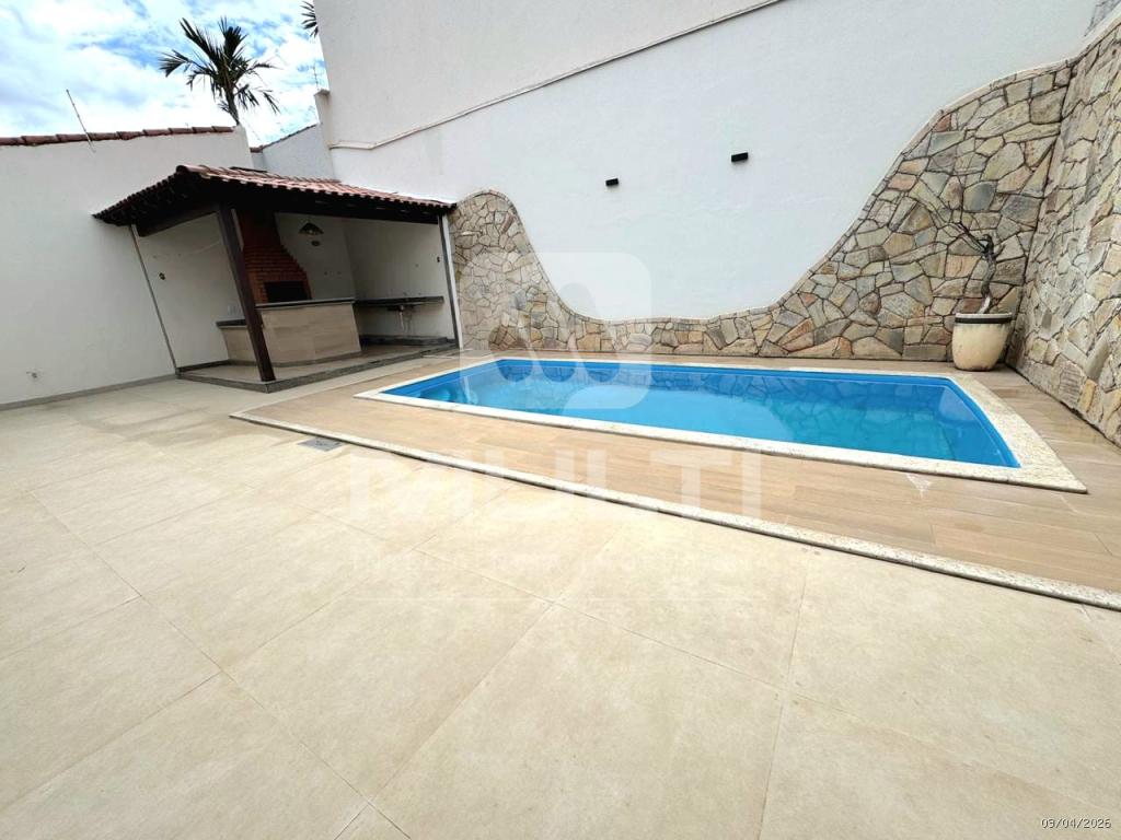 Casa, 4 quartos, 216 m² - Foto 4