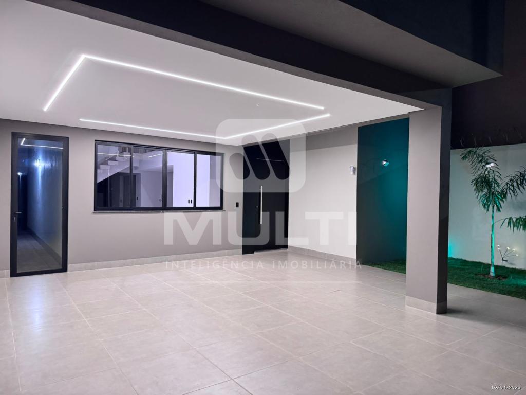 Casa, 4 quartos, 232 m² - Foto 2