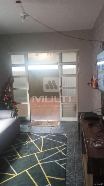 Casa, 3 quartos, 185 m² - Foto 1
