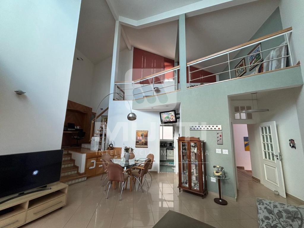 Casa, 1 quarto, 217 m² - Foto 1