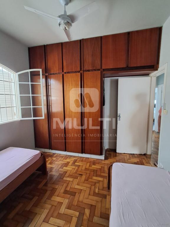 Casa, 3 quartos, 240 m² - Foto 8