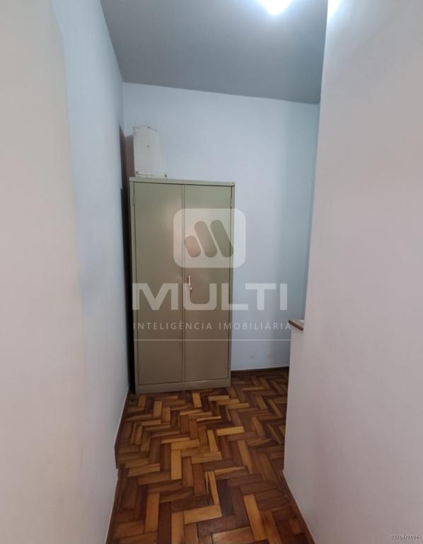 Casa, 3 quartos, 240 m² - Foto 9