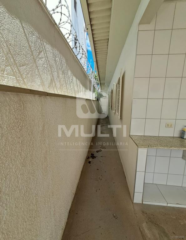 Casa, 3 quartos, 240 m² - Foto 20