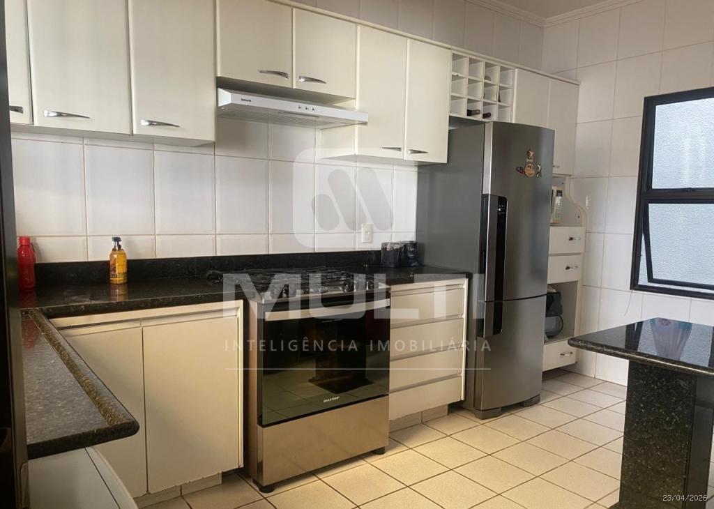 Casa, 3 quartos, 250 m² - Foto 5