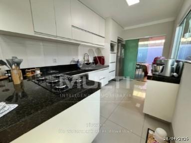 Casa, 3 quartos, 201 m² - Foto 35