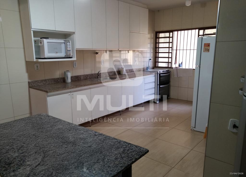 Casa, 3 quartos, 216 m² - Foto 7