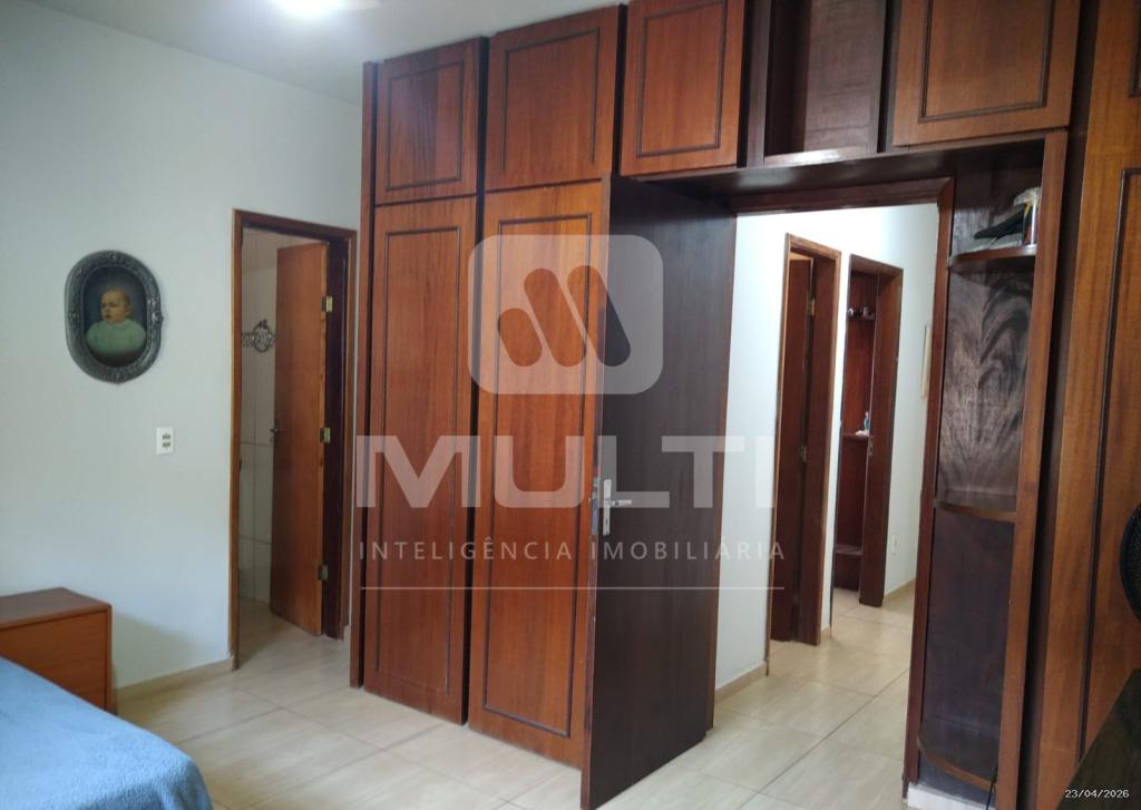 Casa, 3 quartos, 216 m² - Foto 11