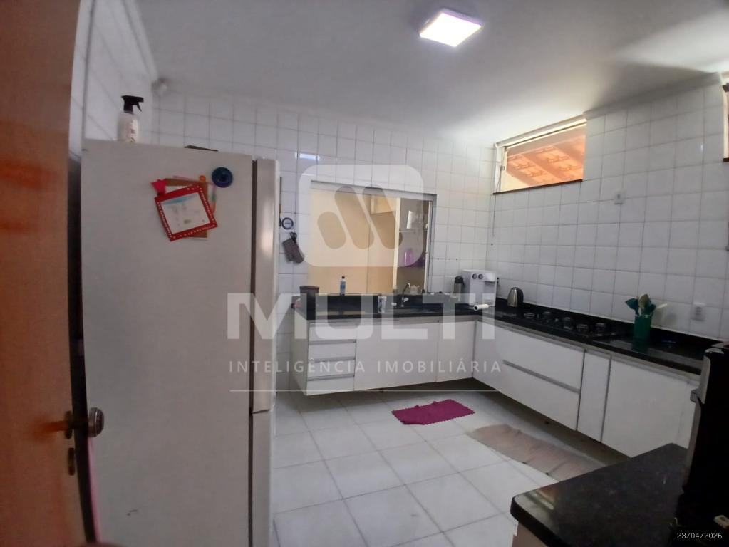 Casa, 3 quartos, 222 m² - Foto 31