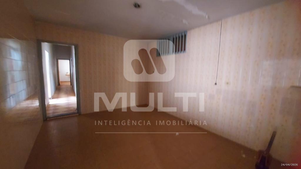 Casa, 4 quartos, 209 m² - Foto 1