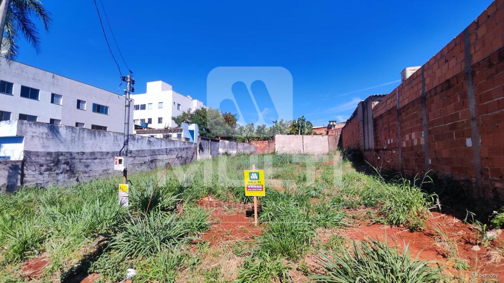 Terreno, 1 m² - Foto 1