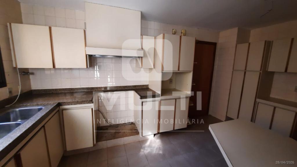 Apartamento, 4 quartos, 235 m² - Foto 12