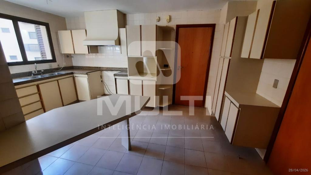 Apartamento, 4 quartos, 235 m² - Foto 15