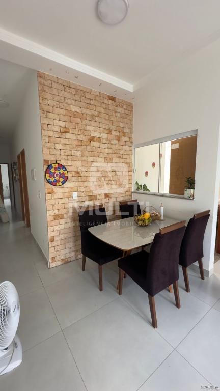 Casa, 3 quartos, 65 m² - Foto 1