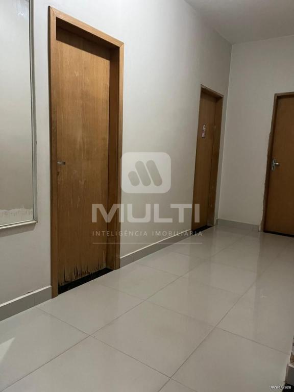 Casa, 3 quartos, 220 m² - Foto 4