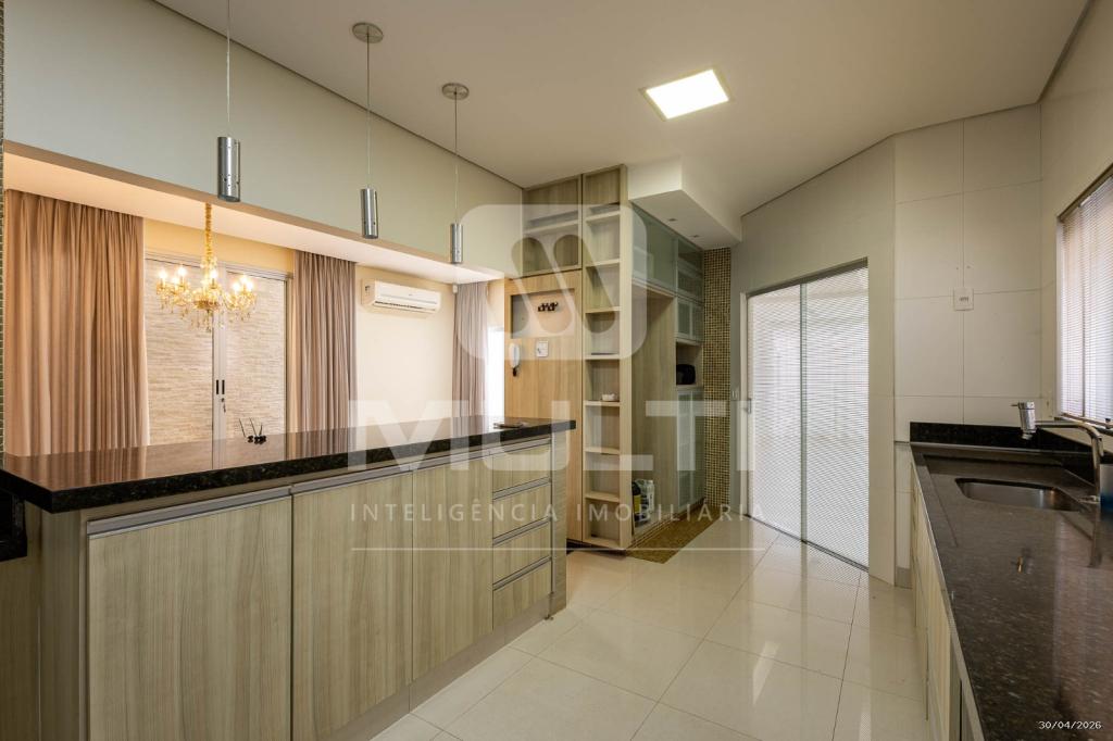 Casa, 3 quartos, 200 m² - Foto 13