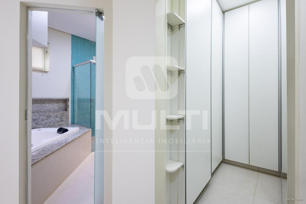 Casa, 3 quartos, 200 m² - Foto 35
