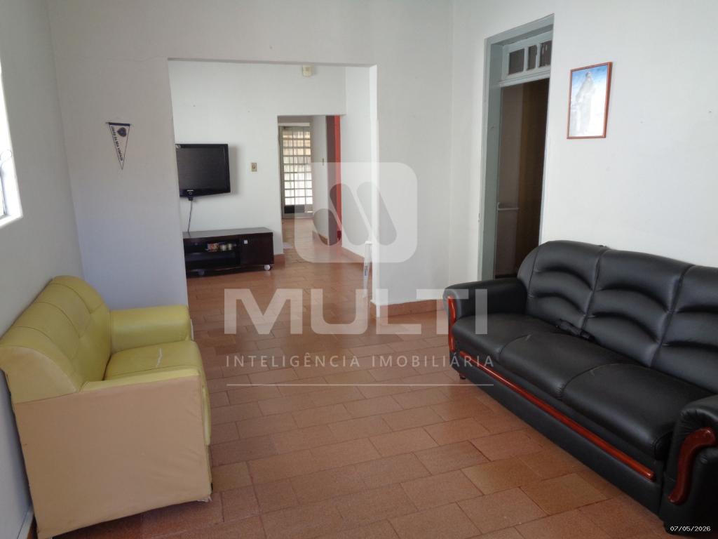 Casa, 3 quartos, 137 m² - Foto 1