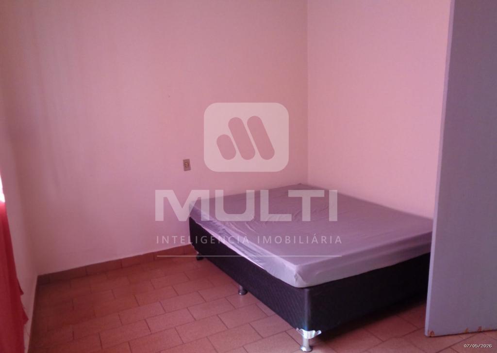 Casa, 3 quartos, 137 m² - Foto 2