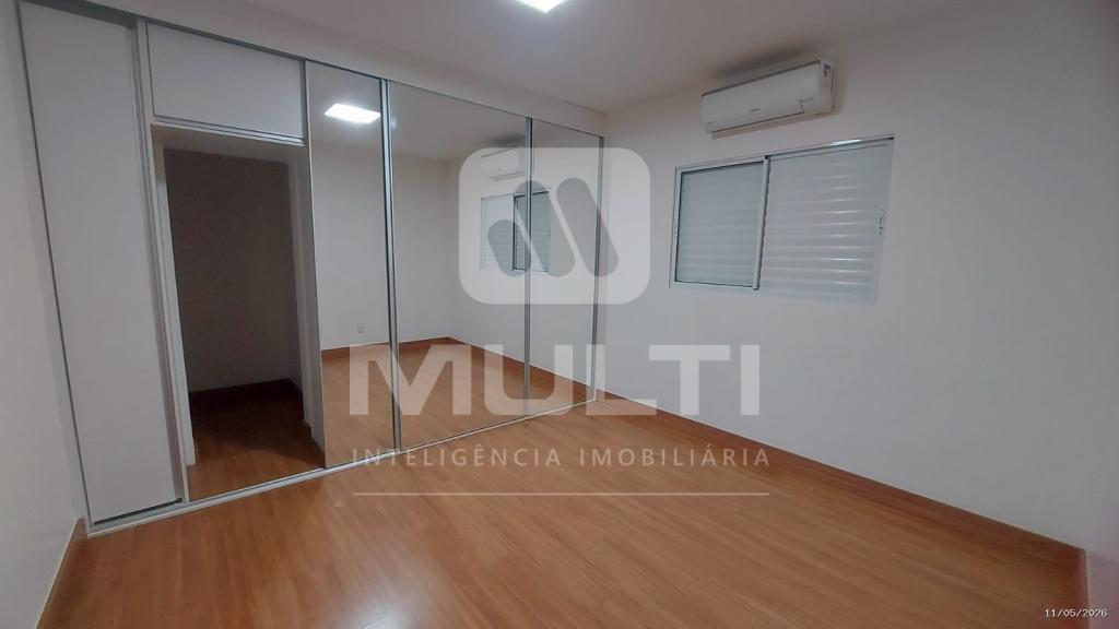 Casa, 3 quartos, 258 m² - Foto 9