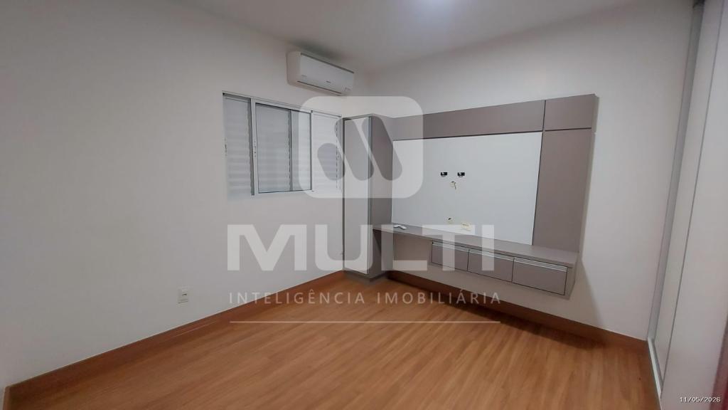 Casa, 3 quartos, 258 m² - Foto 11